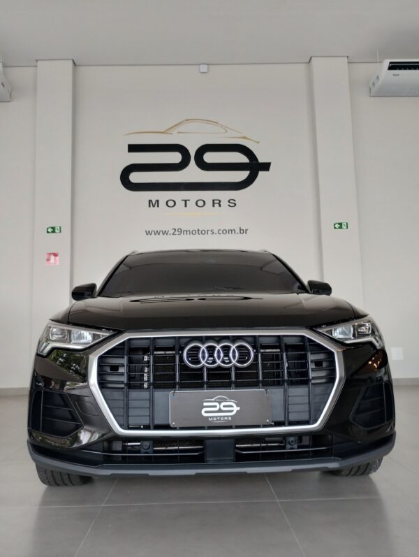 Audi Q3 Prestige Plus<br>2021/2021 - Image 2